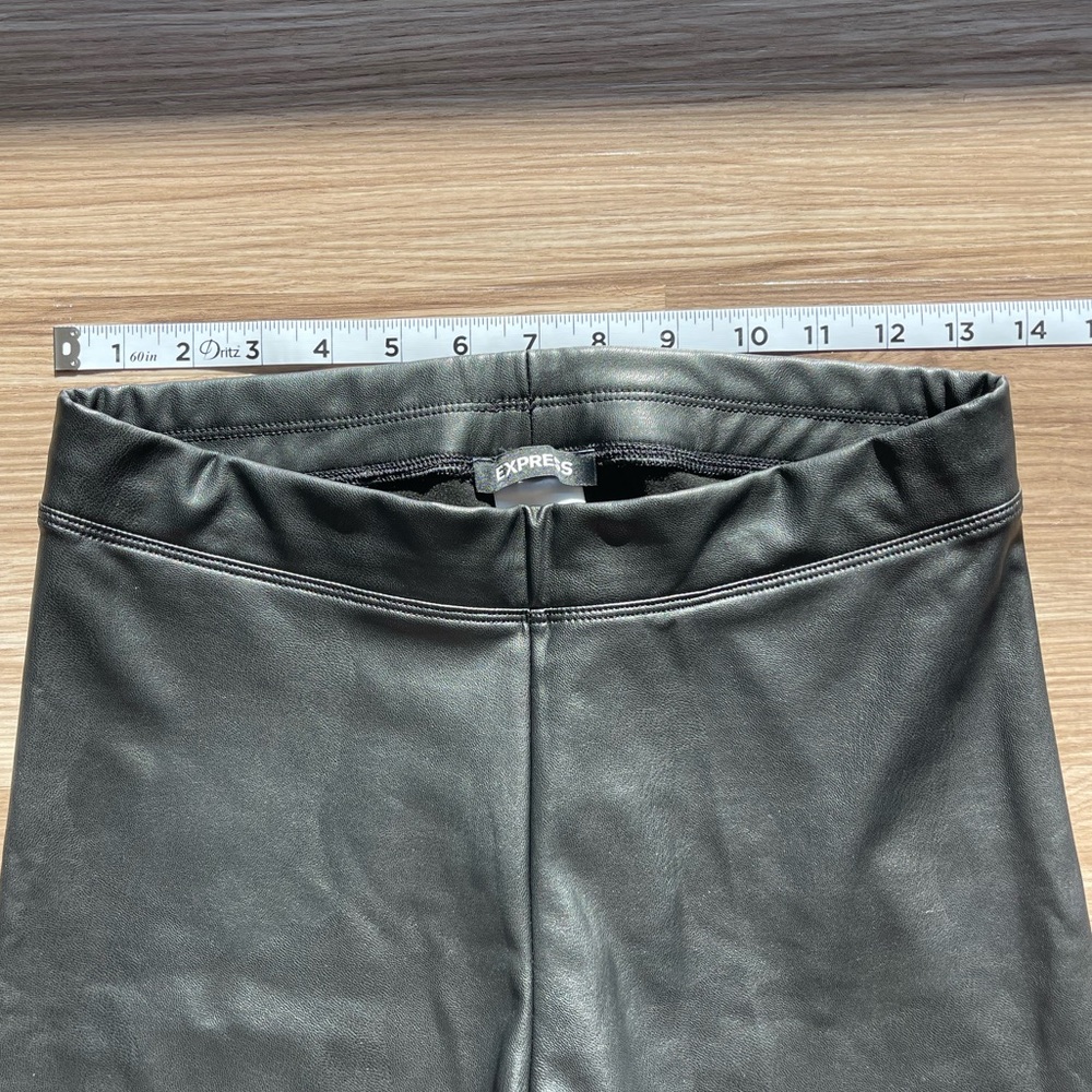 Express Faux Leather Leggings Size Small - Picture 7 of 9